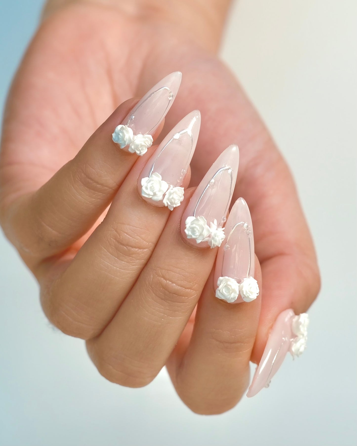 ETERNAL ROSES PRESS-ON NAILS